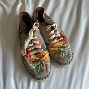 NINE WEST cute sparkly palm tree sneaker size 8.5